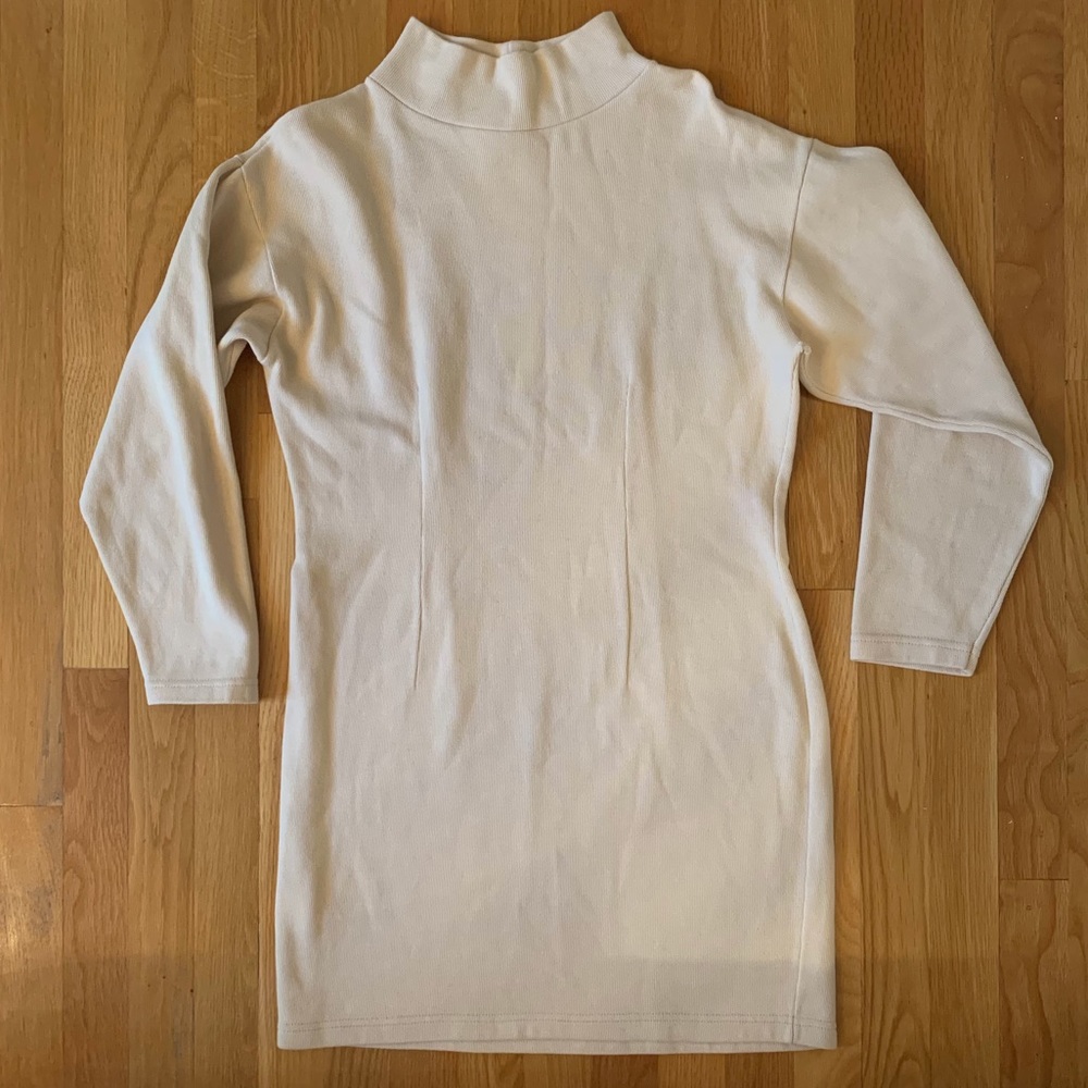 MODA INTERNATIONAL Dress